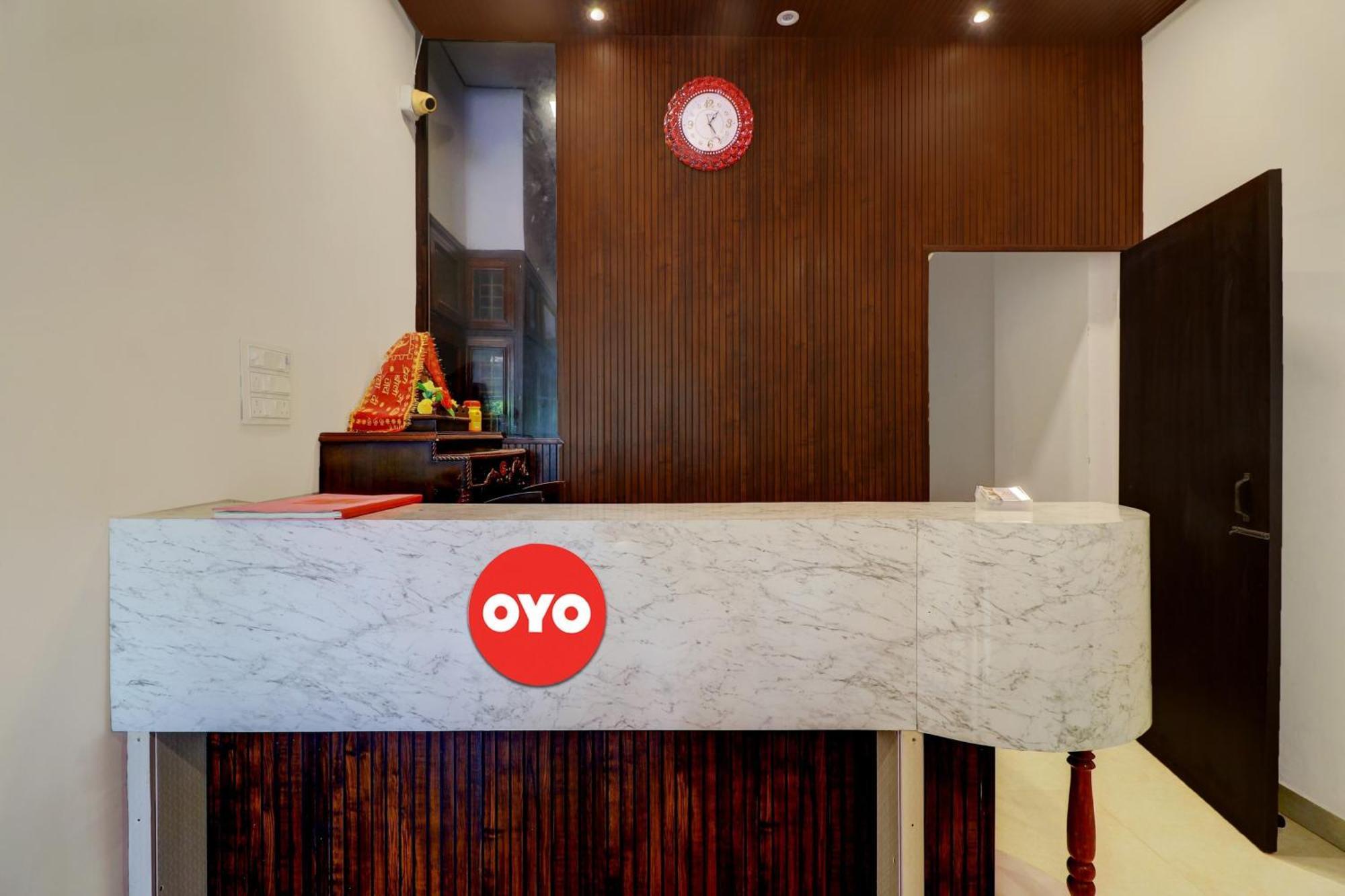 Hotel O Om Pushp Residency Mathura Exterior foto